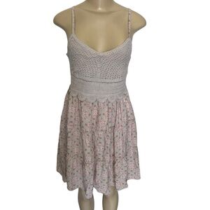 NWT Crotcheted Bodice spaghetti strap tiered printed skirt dress size medium
